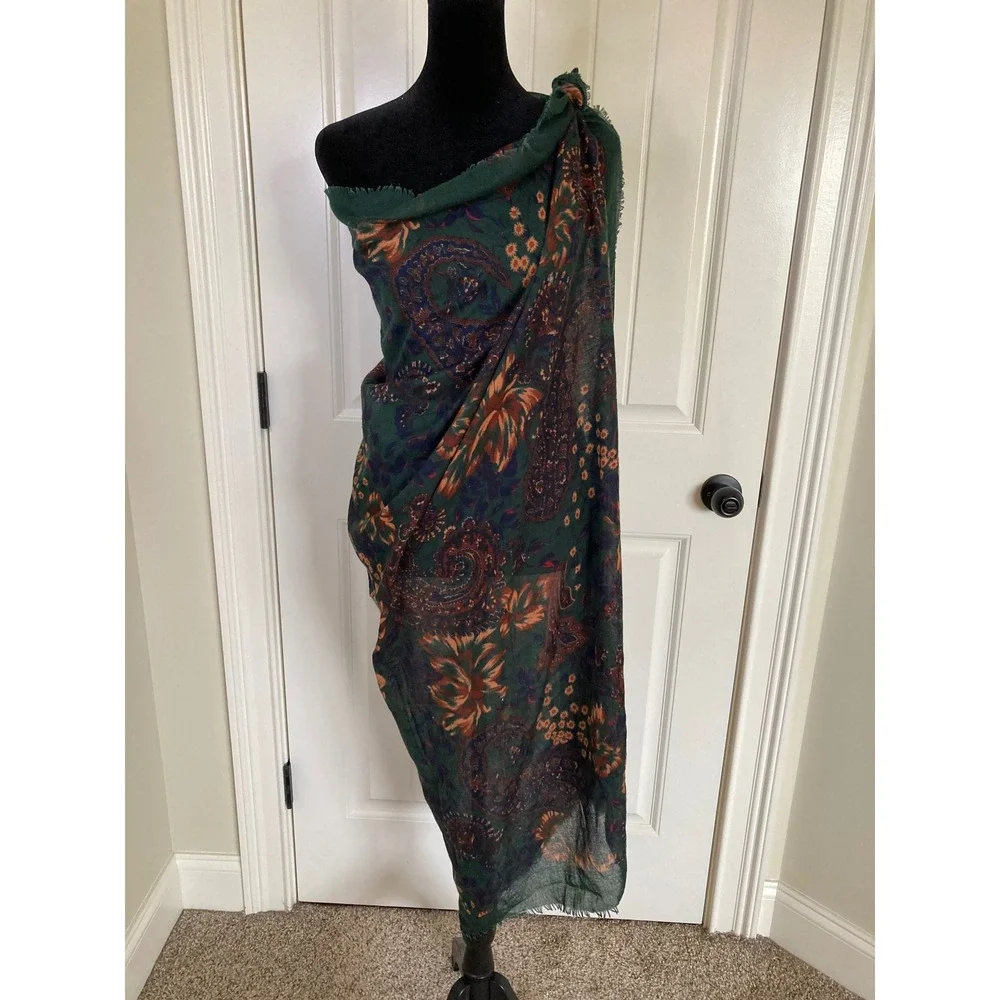 Vintage Style Made in Italy Green Floral Paisley Print Fringe‎ Wrap Scarf Shawl - Picture 6 of 8